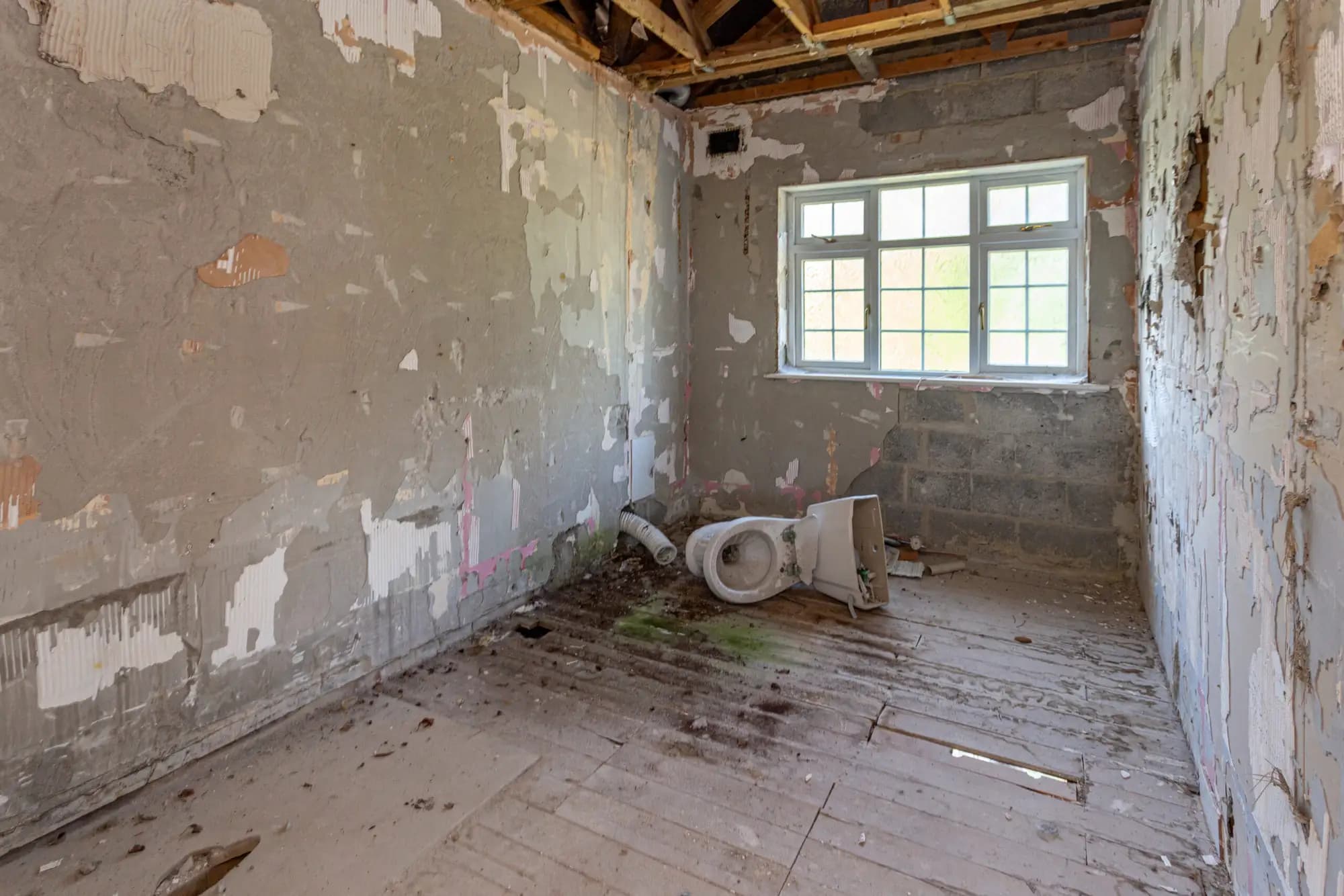 property photo 10 of 30