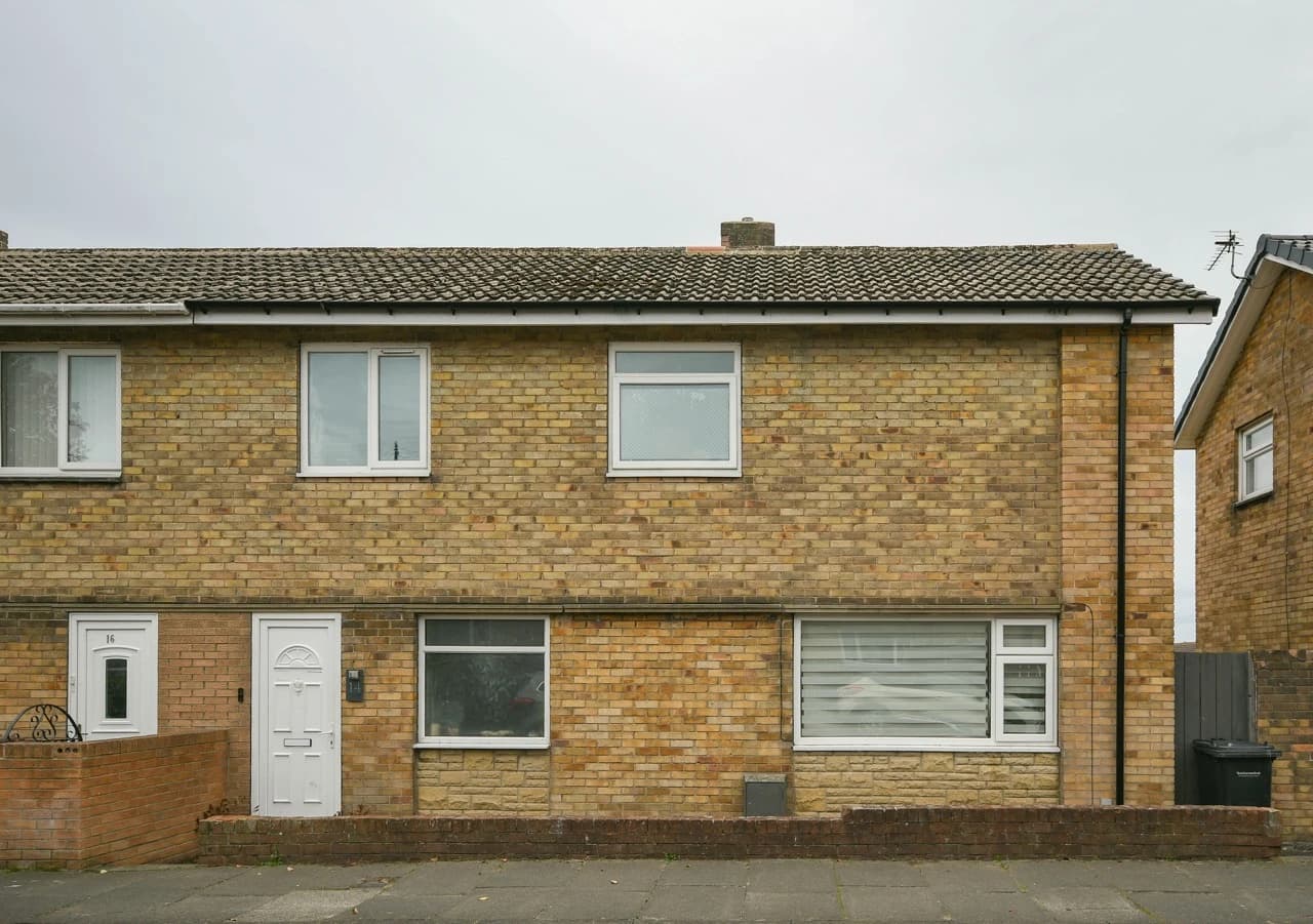 property photo 1 of 20