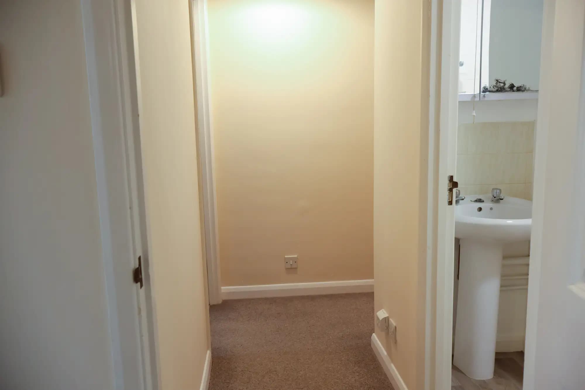 property photo 19 of 22