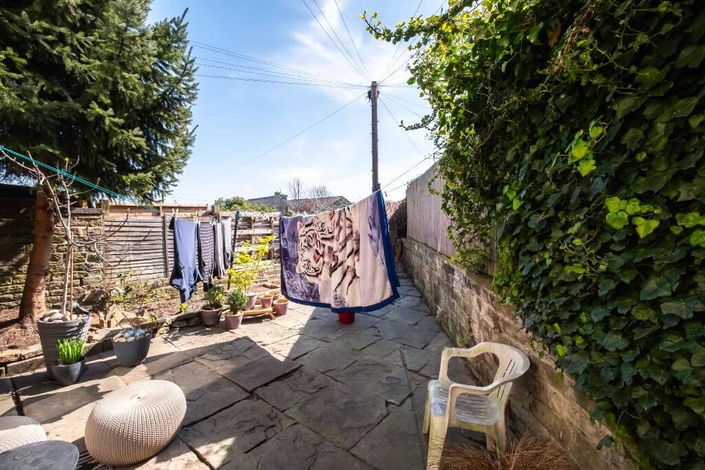 property photo 30 of 40
