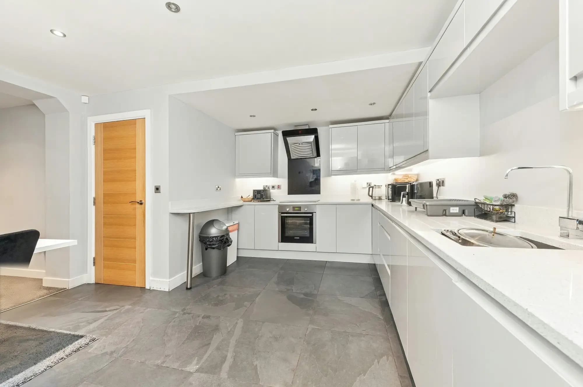 property photo 23 of 46