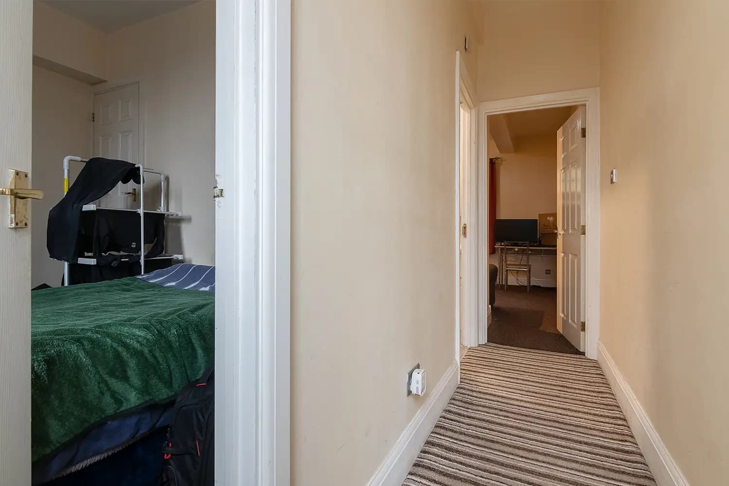 property photo 18 of 26