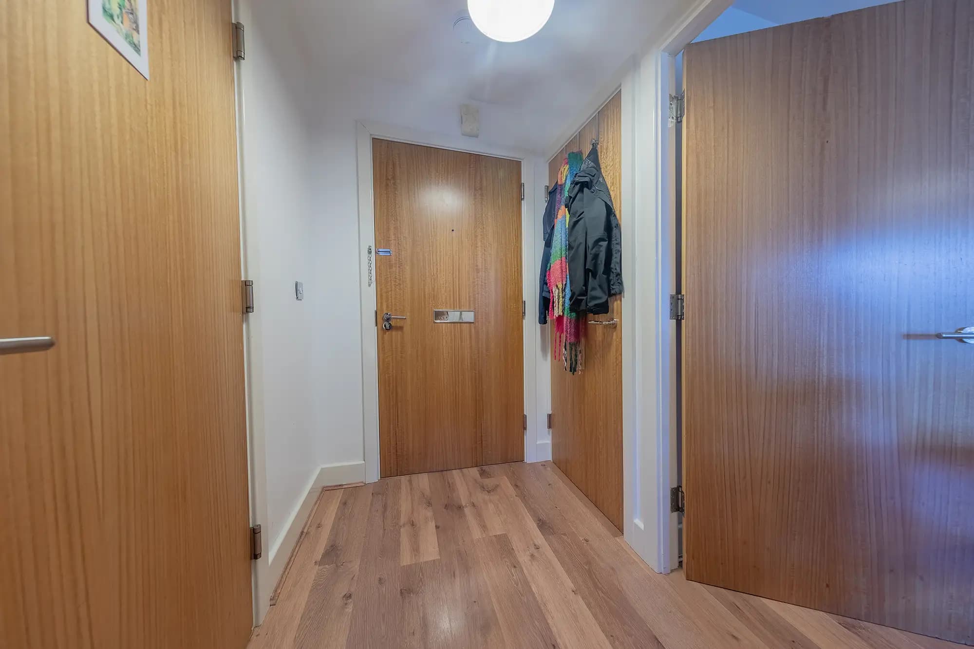 property photo 13 of 17