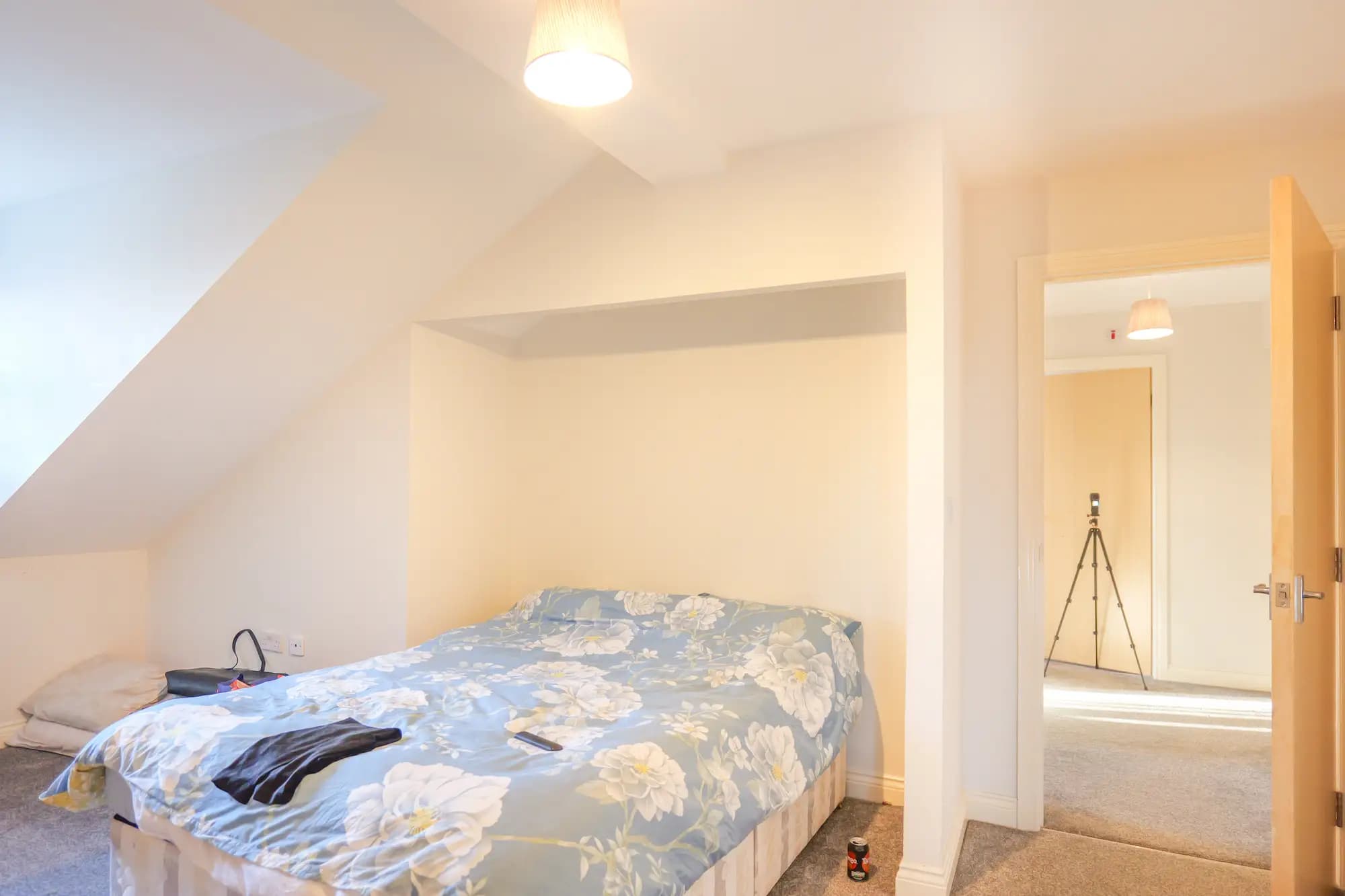 property photo 11 of 27