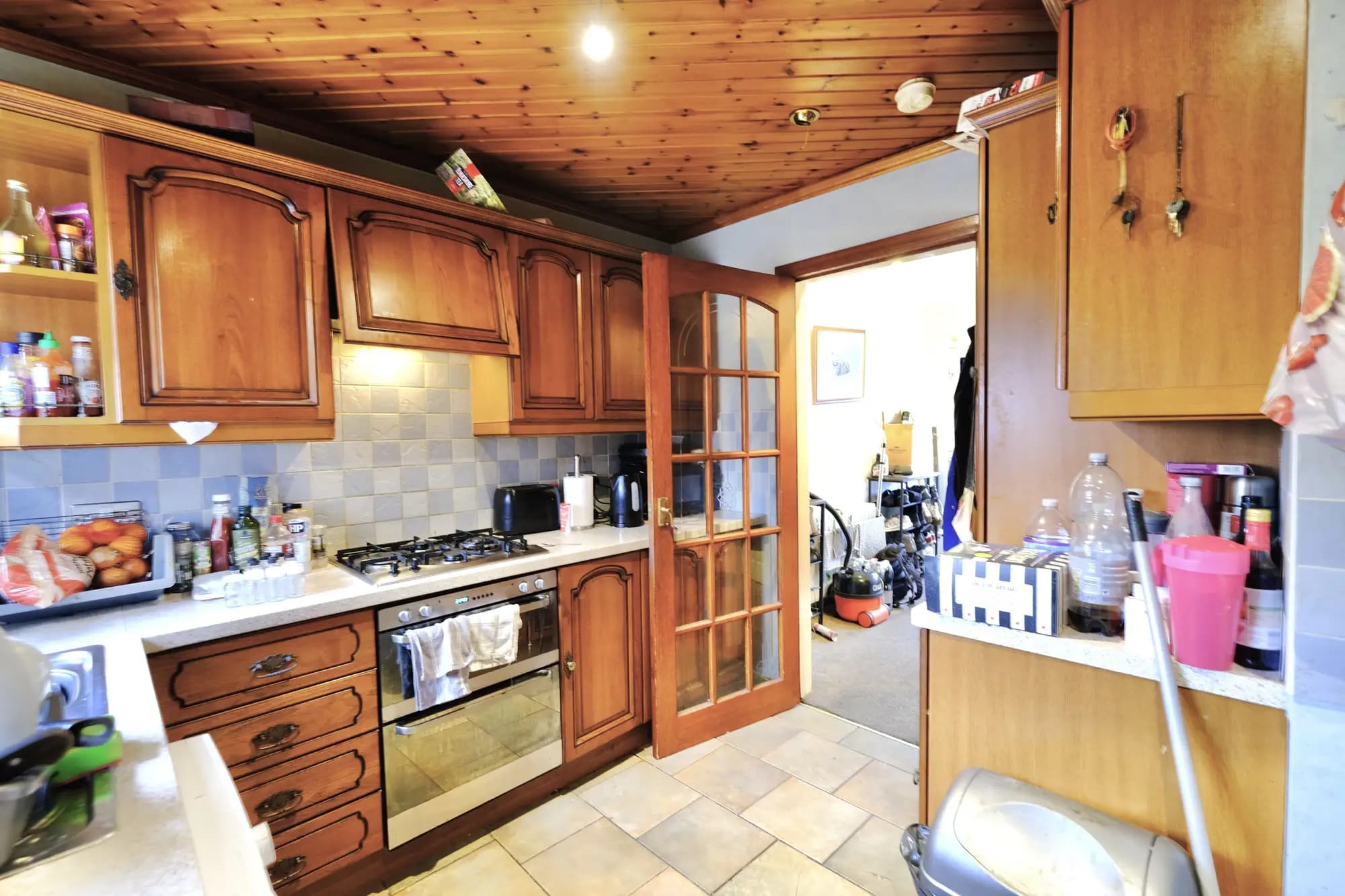 property photo 6 of 20