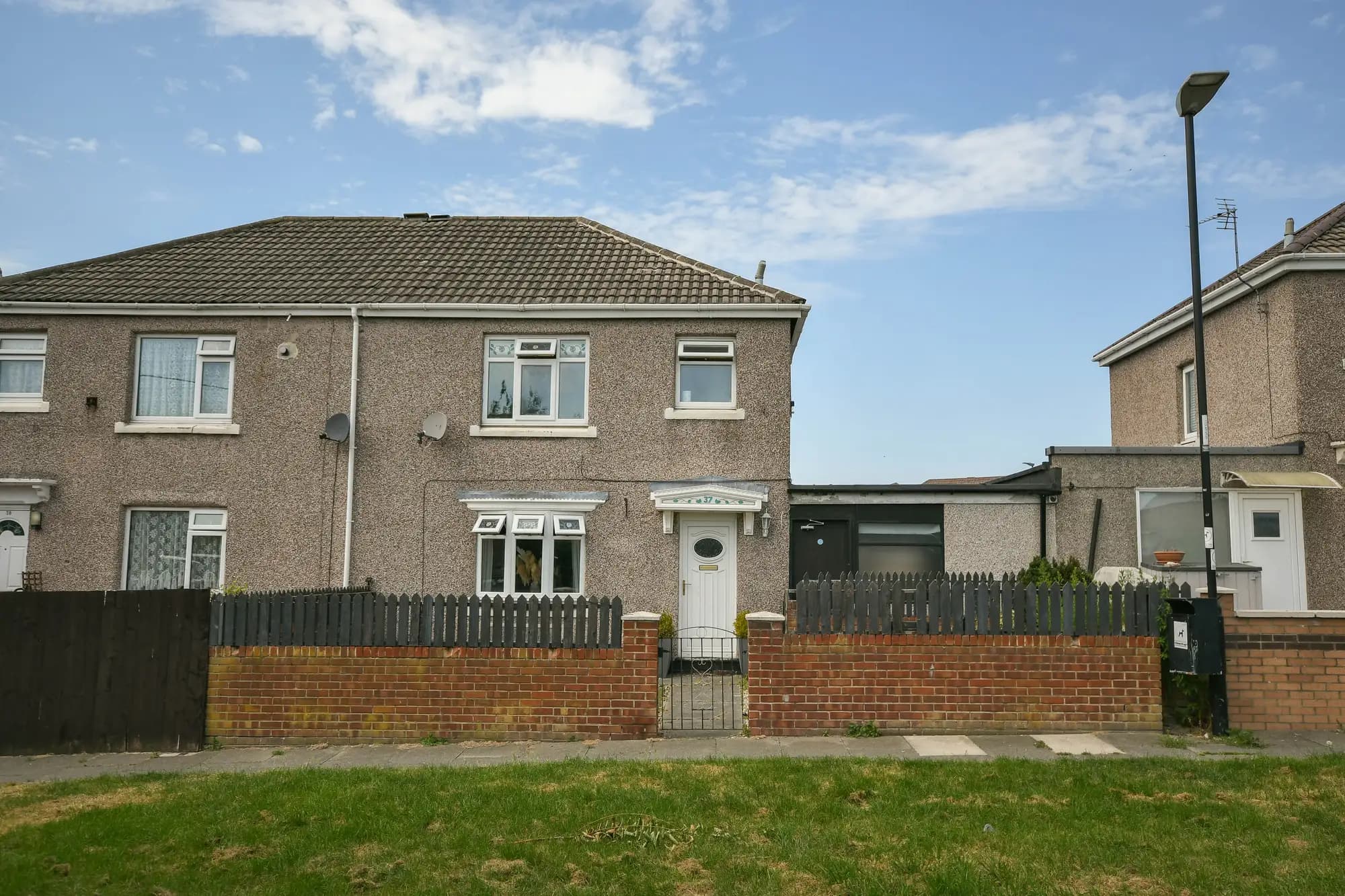 property photo 17 of 21