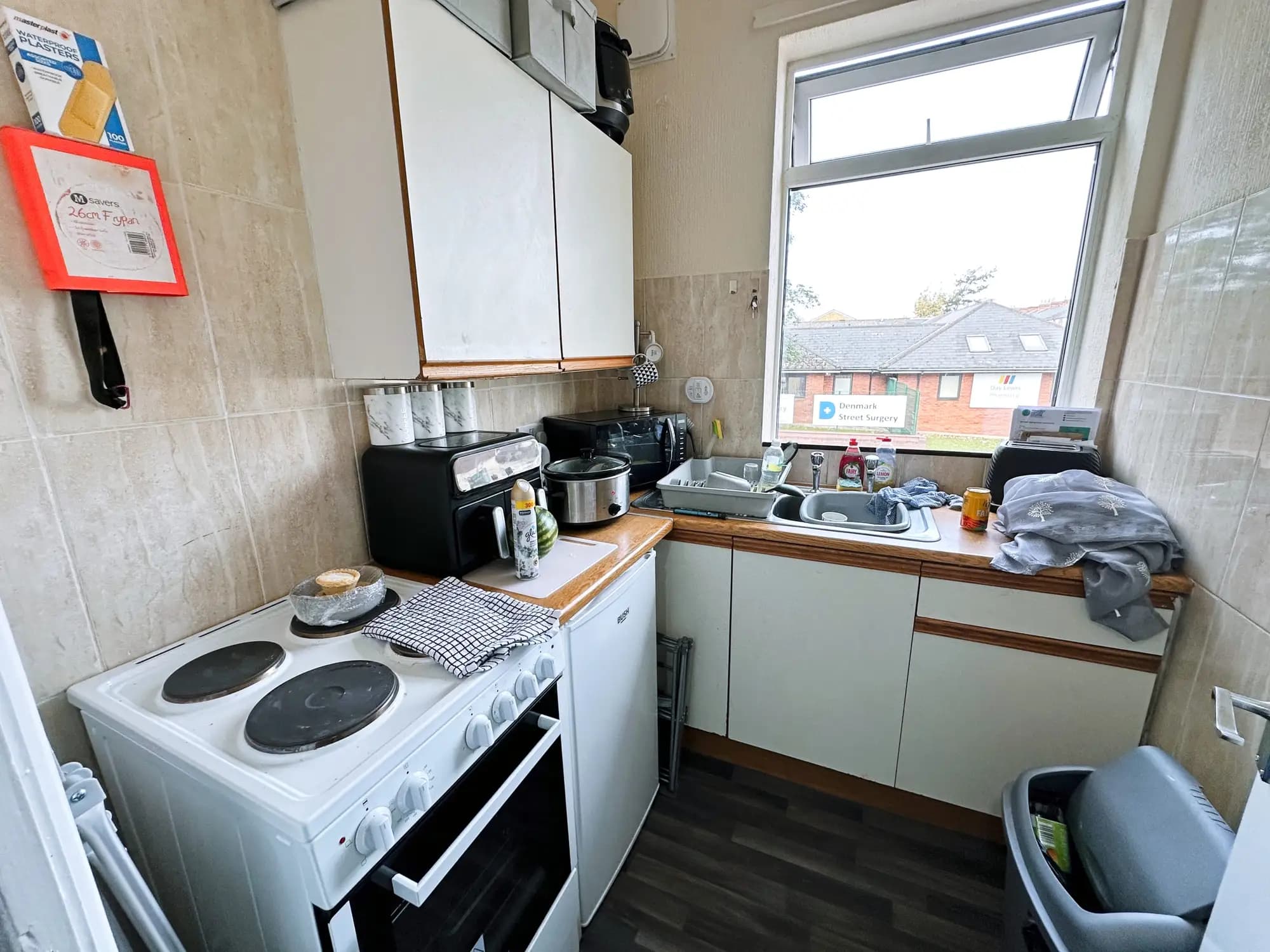 property photo 5 of 17