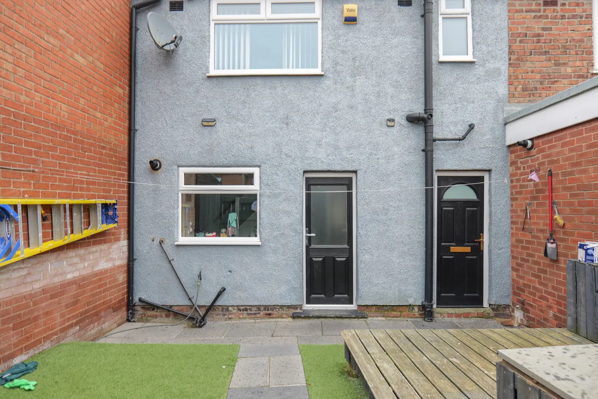 property photo 16 of 19