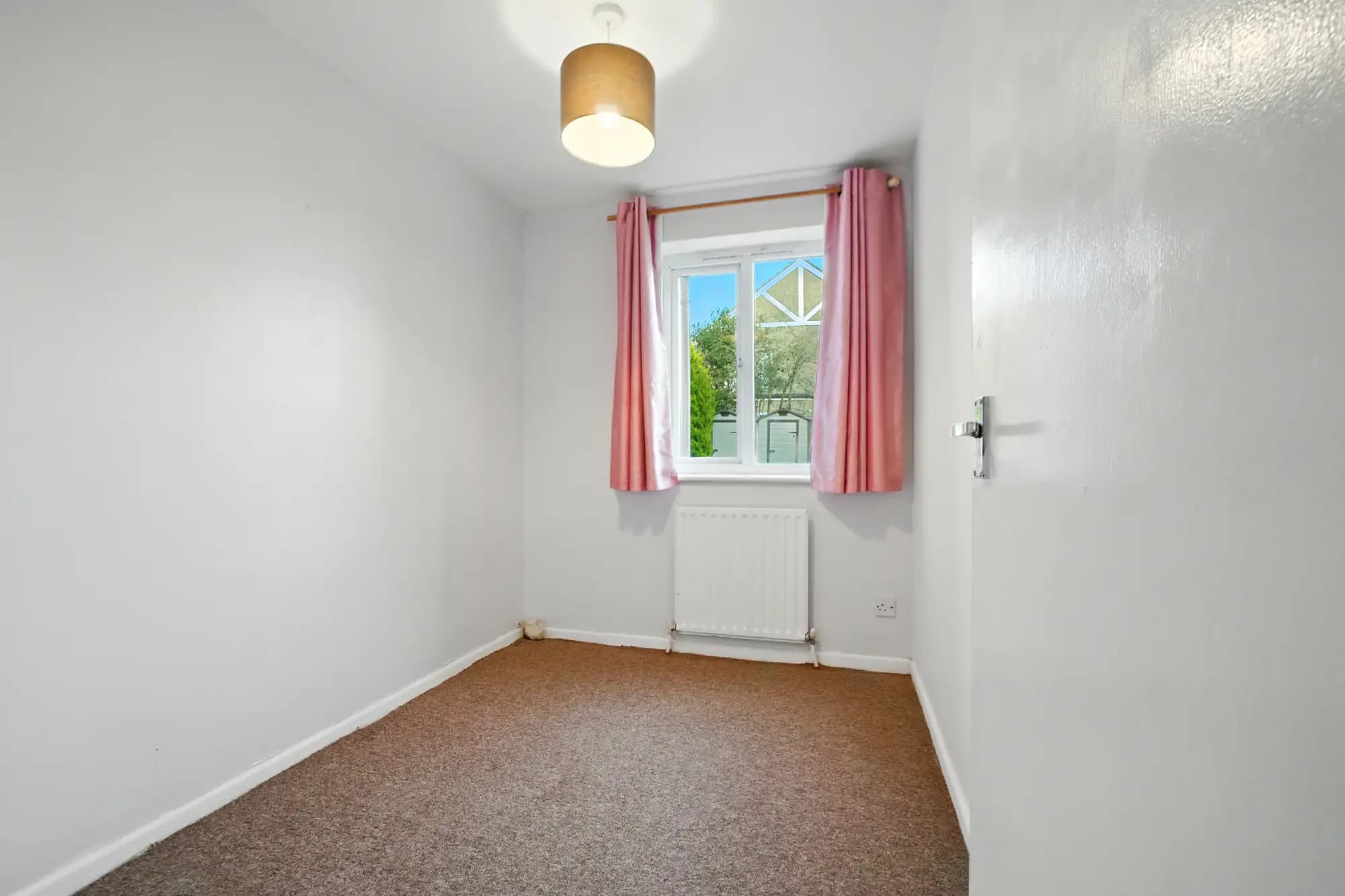 property photo 12 of 19