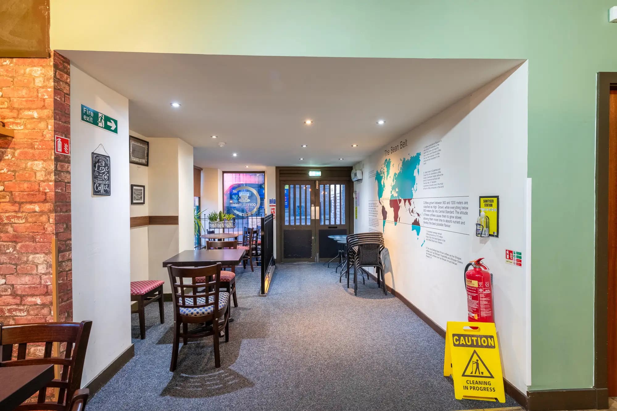 property photo 6 of 40