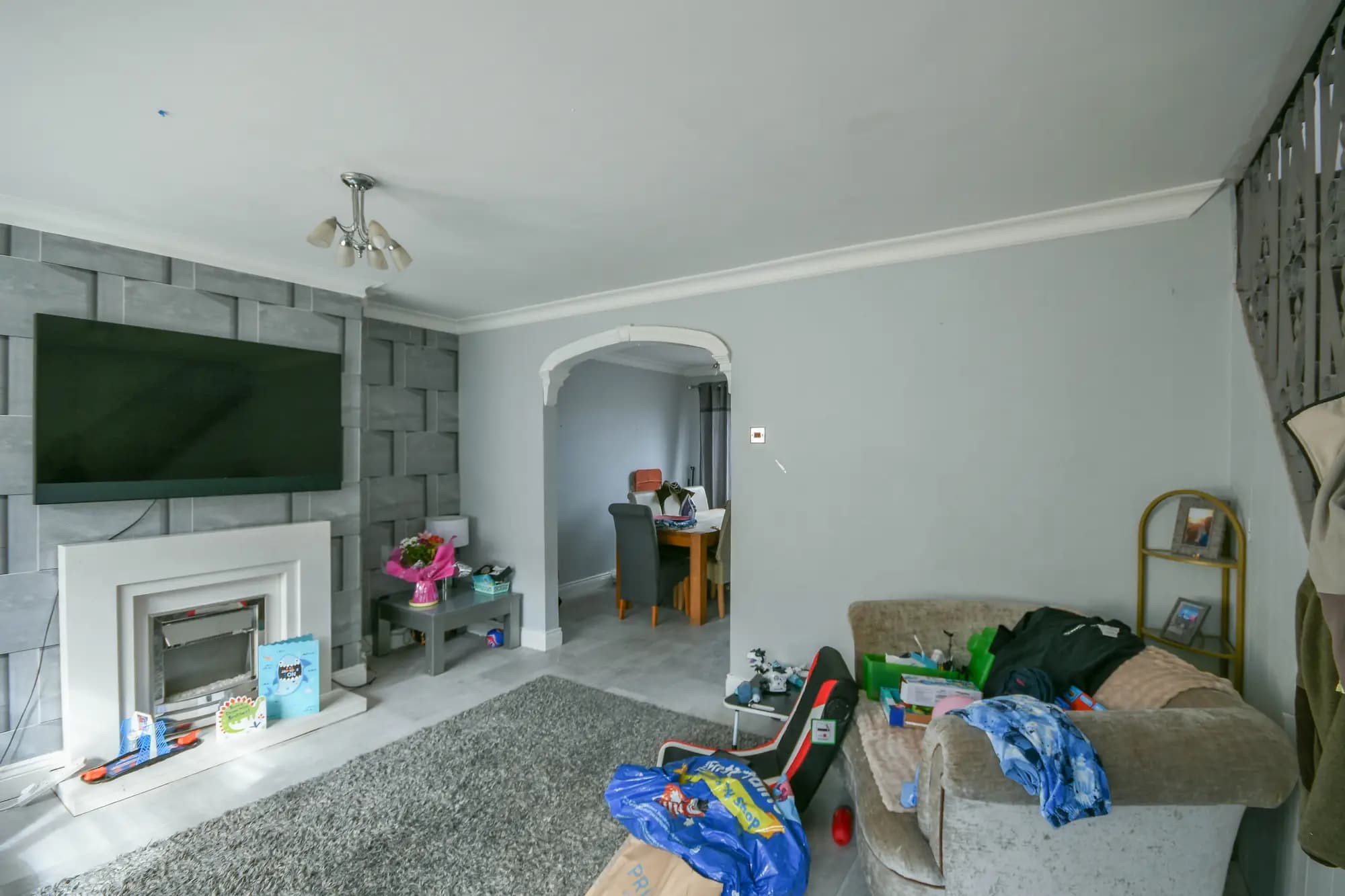 property photo 3 of 24