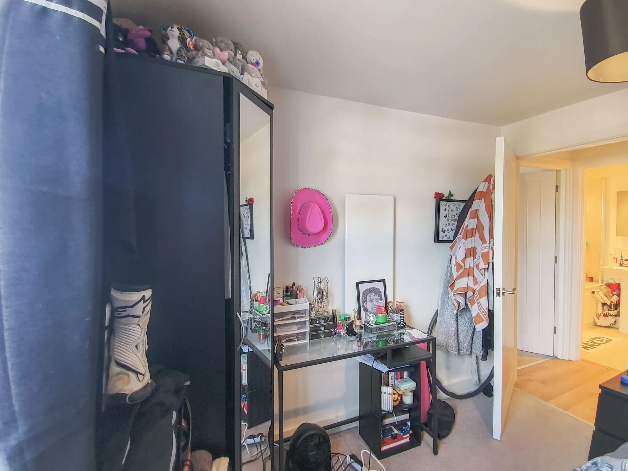 property photo 27 of 41