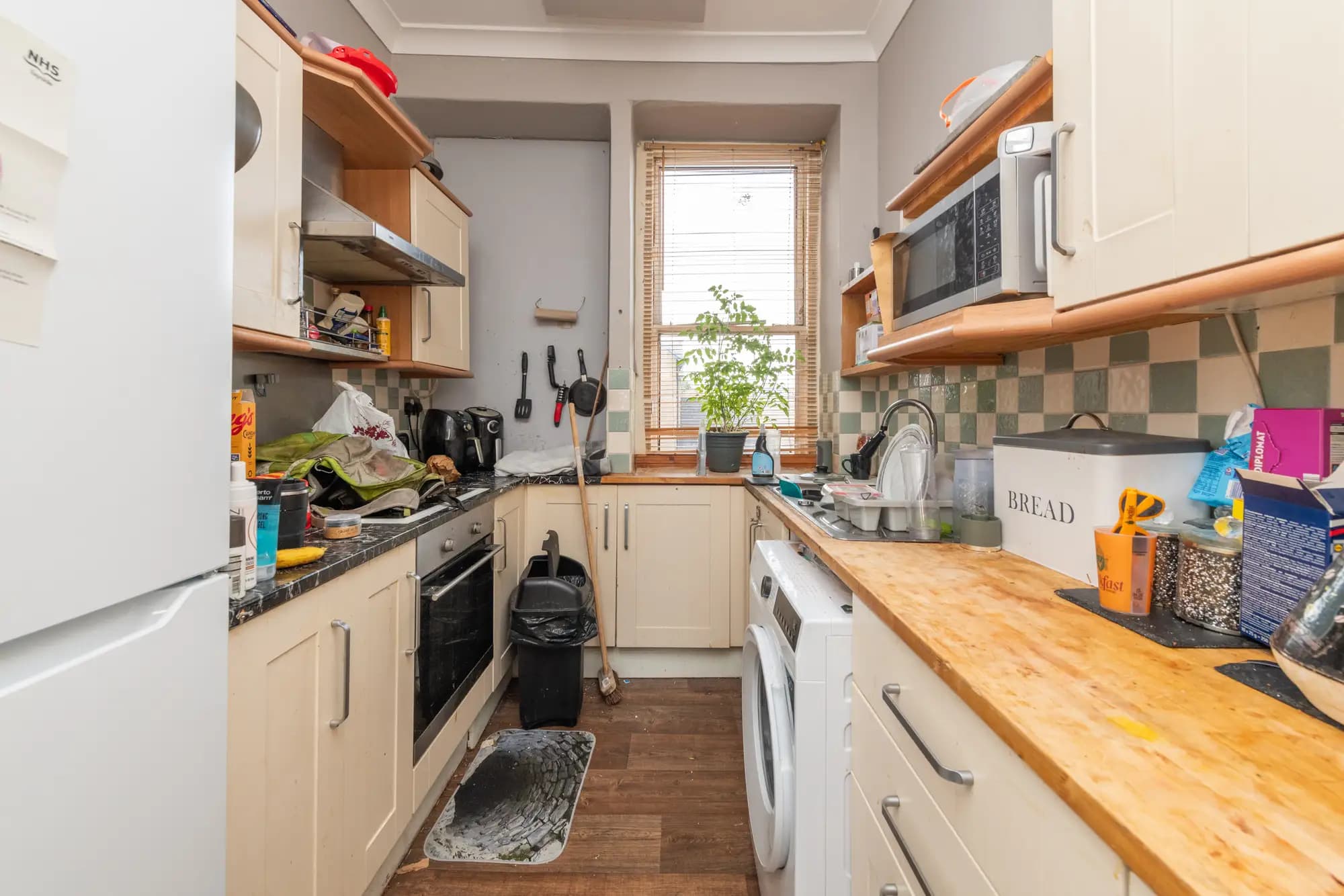 property photo 5 of 24
