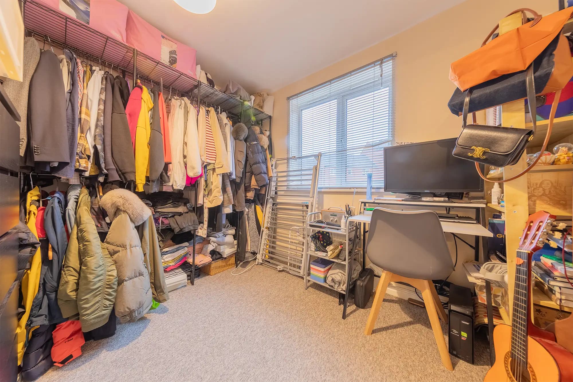 property photo 10 of 11