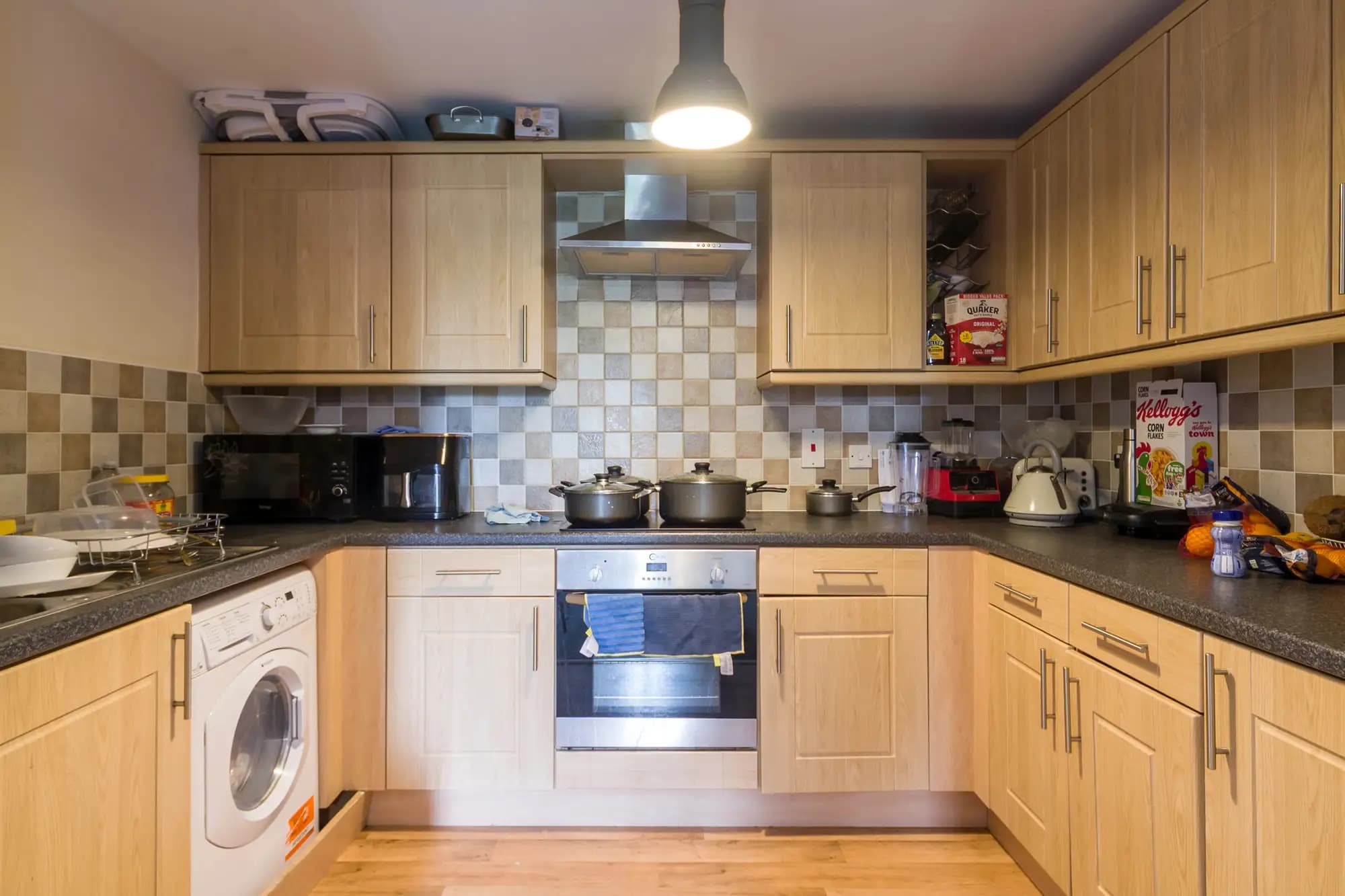 property photo 5 of 16