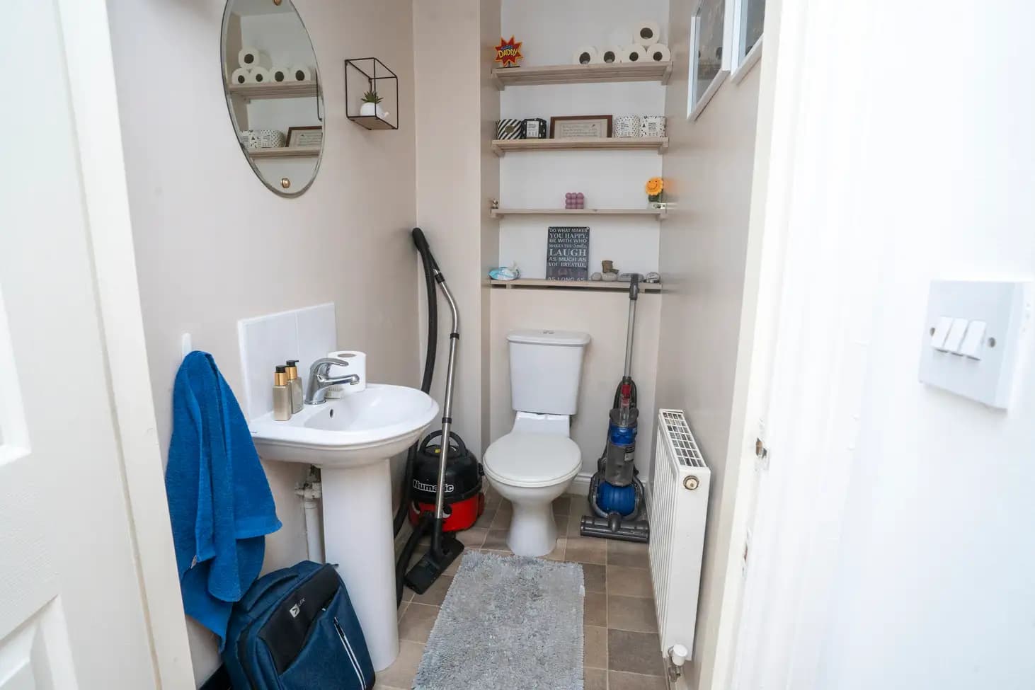 property photo 9 of 22