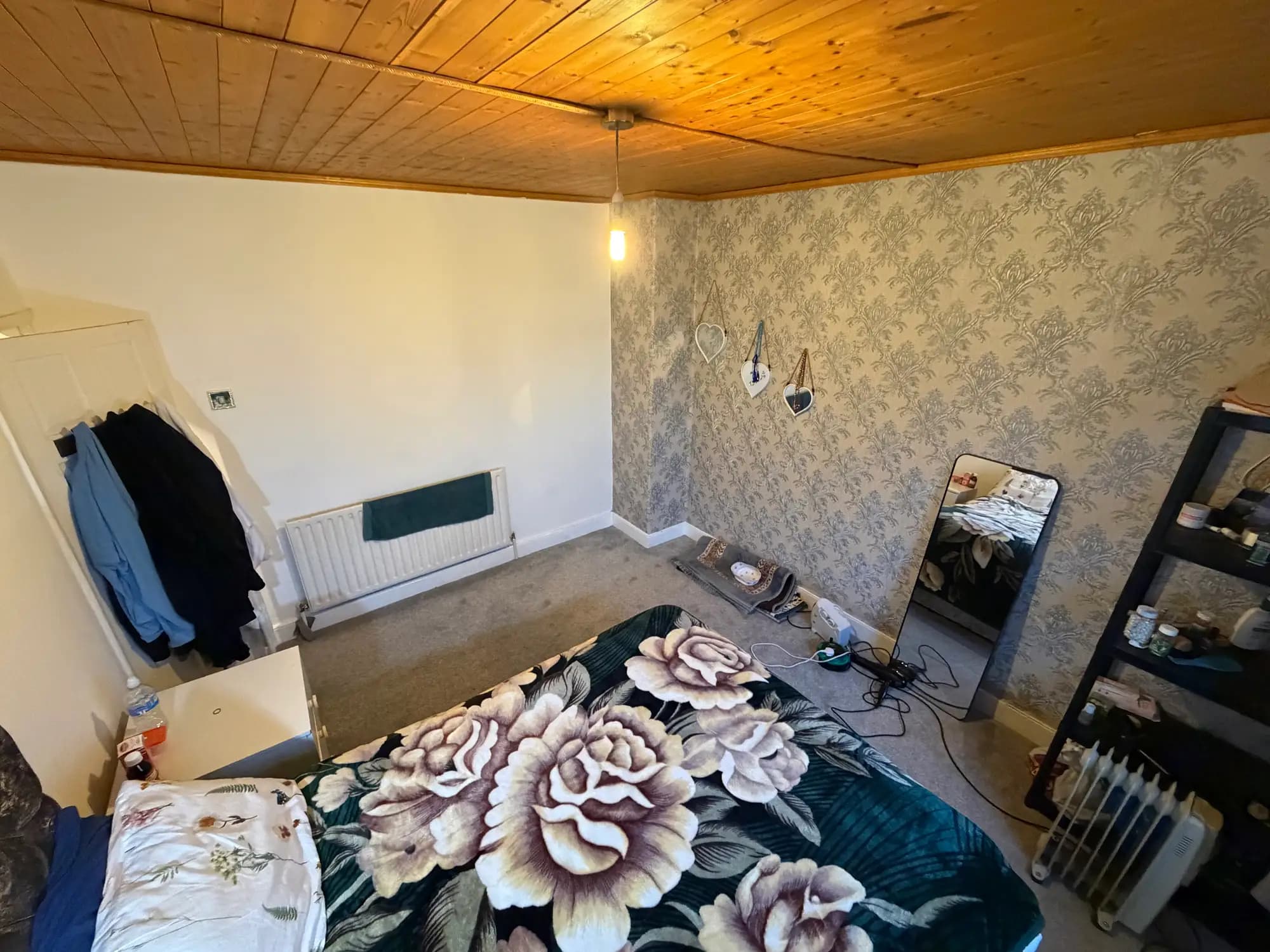 property photo 15 of 27