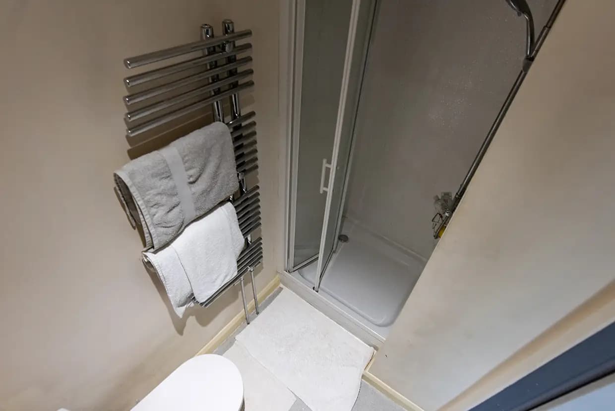 property photo 24 of 58