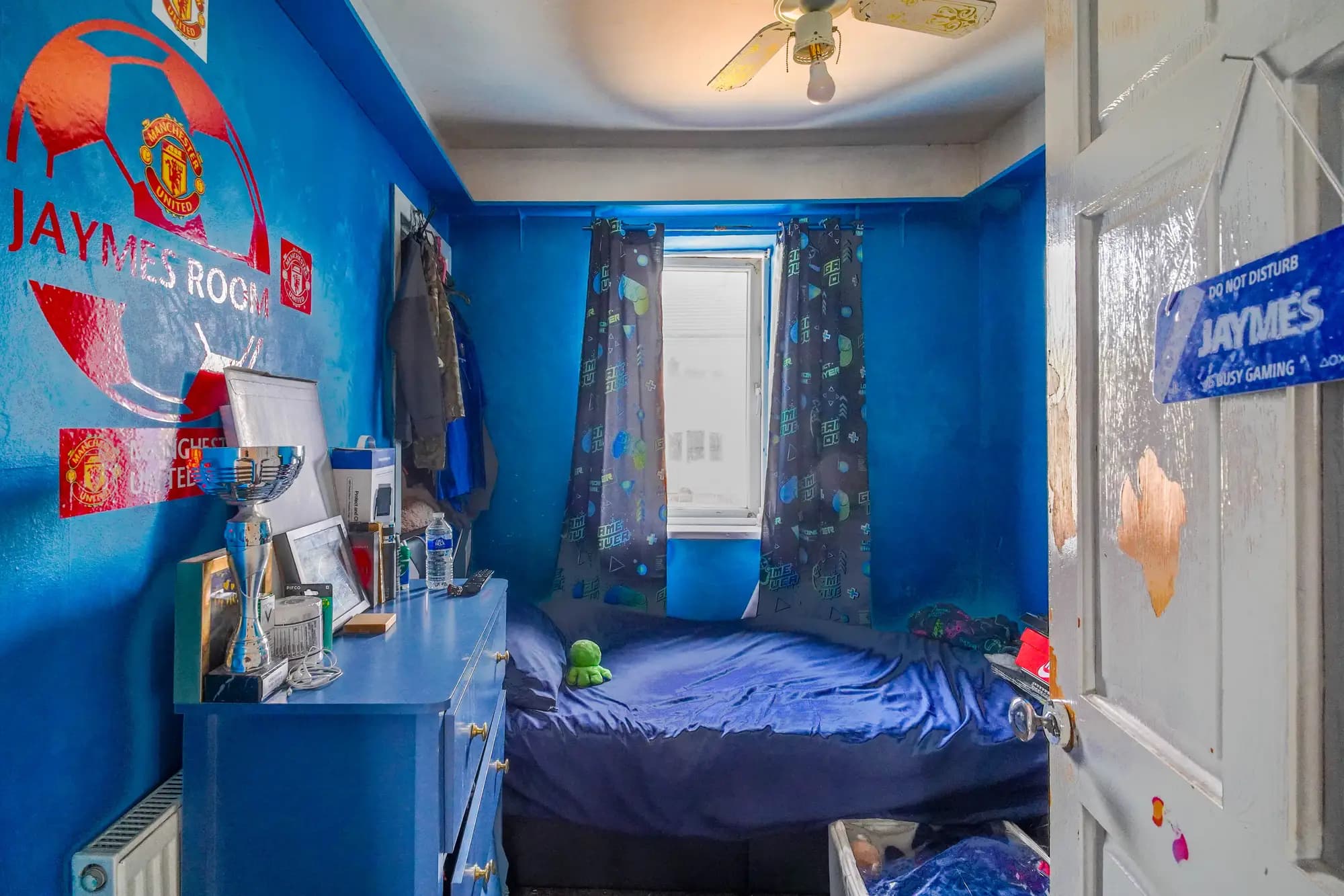 property photo 11 of 21