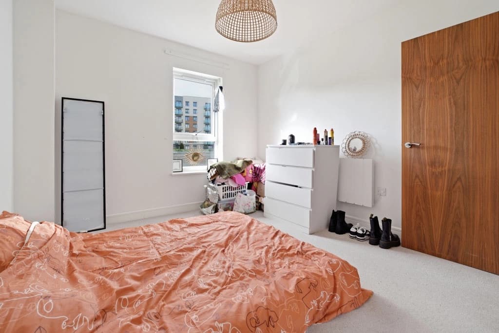 property photo 9 of 13