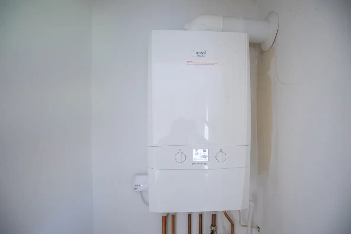 property photo 14 of 18