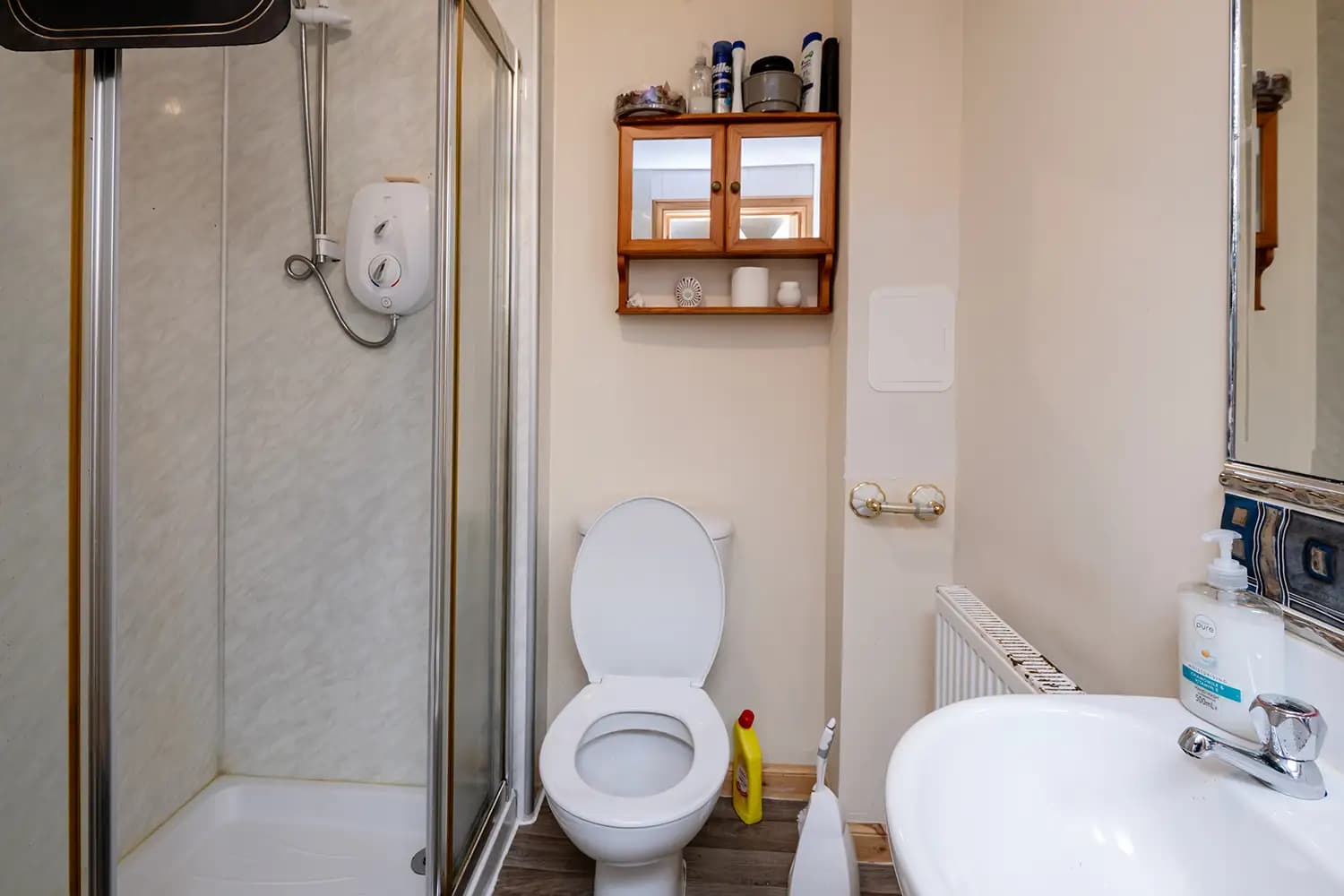 property photo 13 of 30