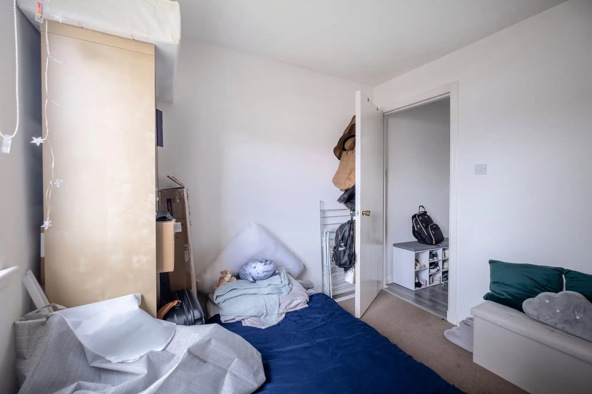 property photo 18 of 27