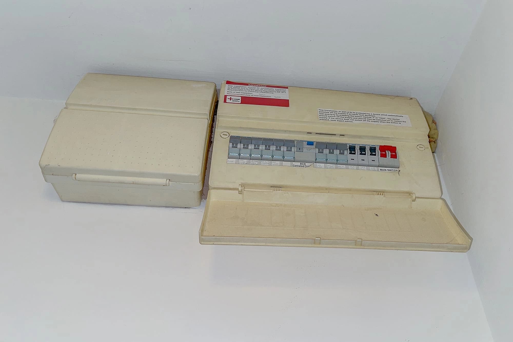 property photo 13 of 15