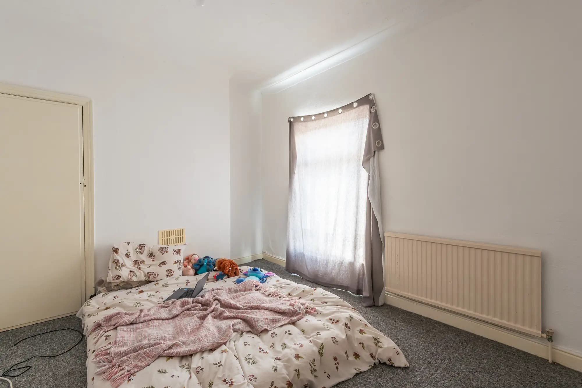 property photo 12 of 25