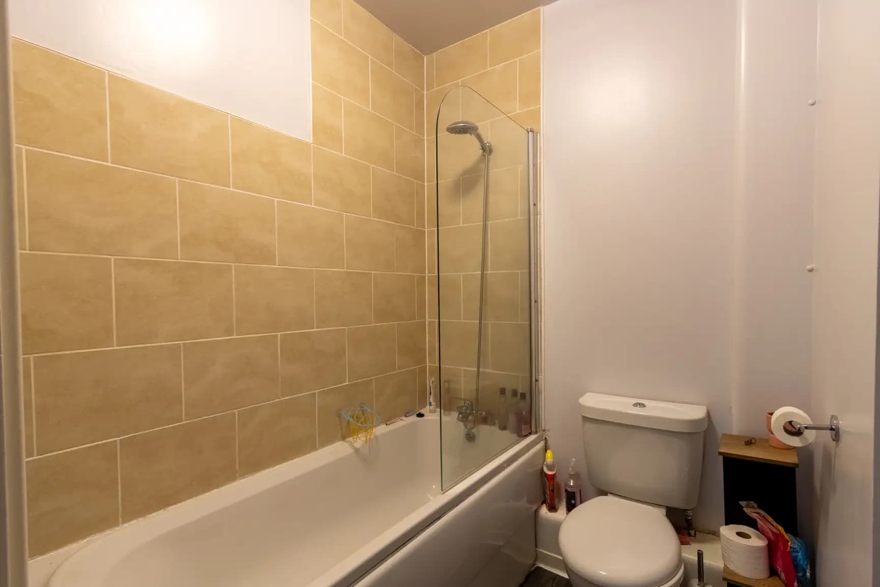 property photo 9 of 15