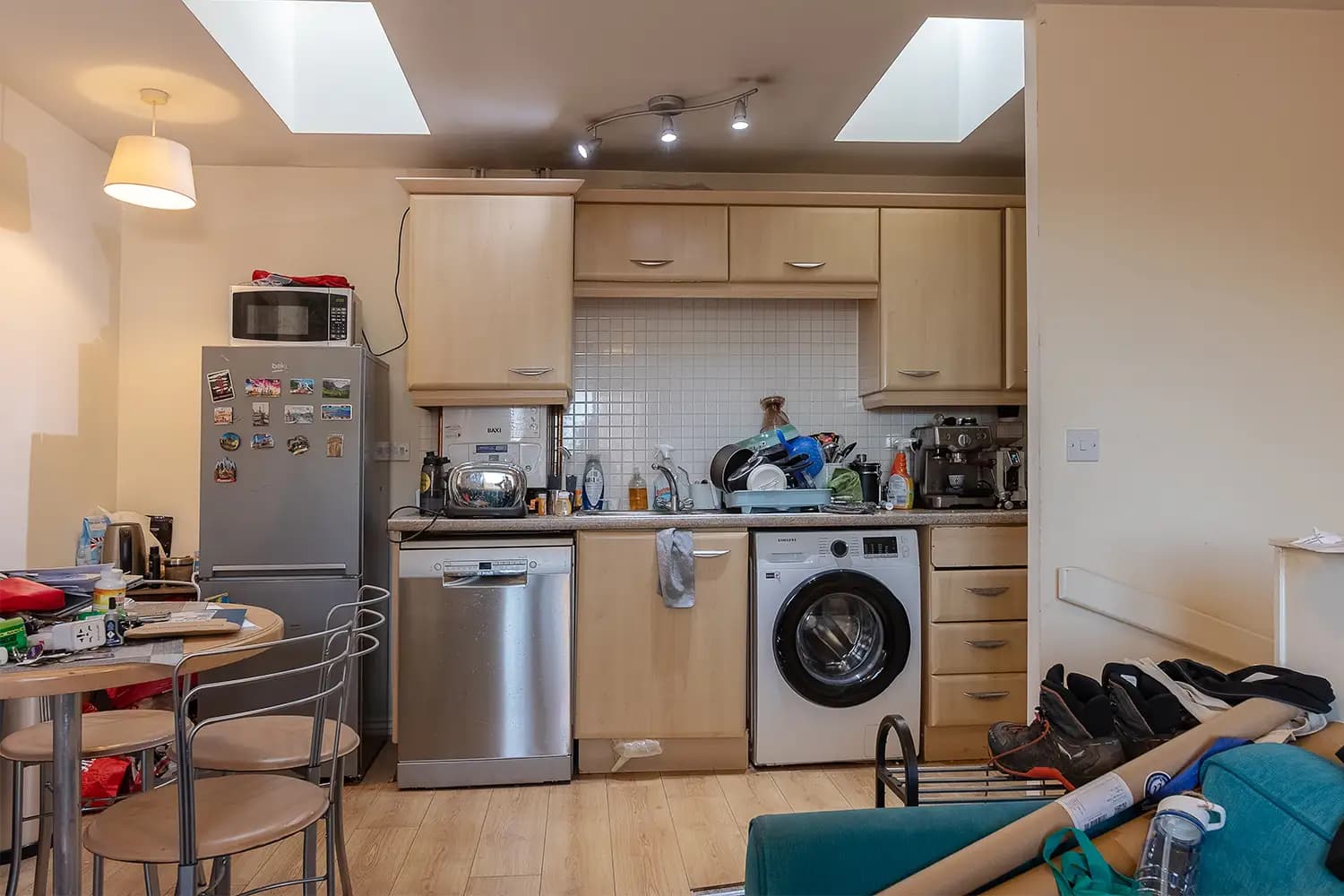property photo 6 of 30