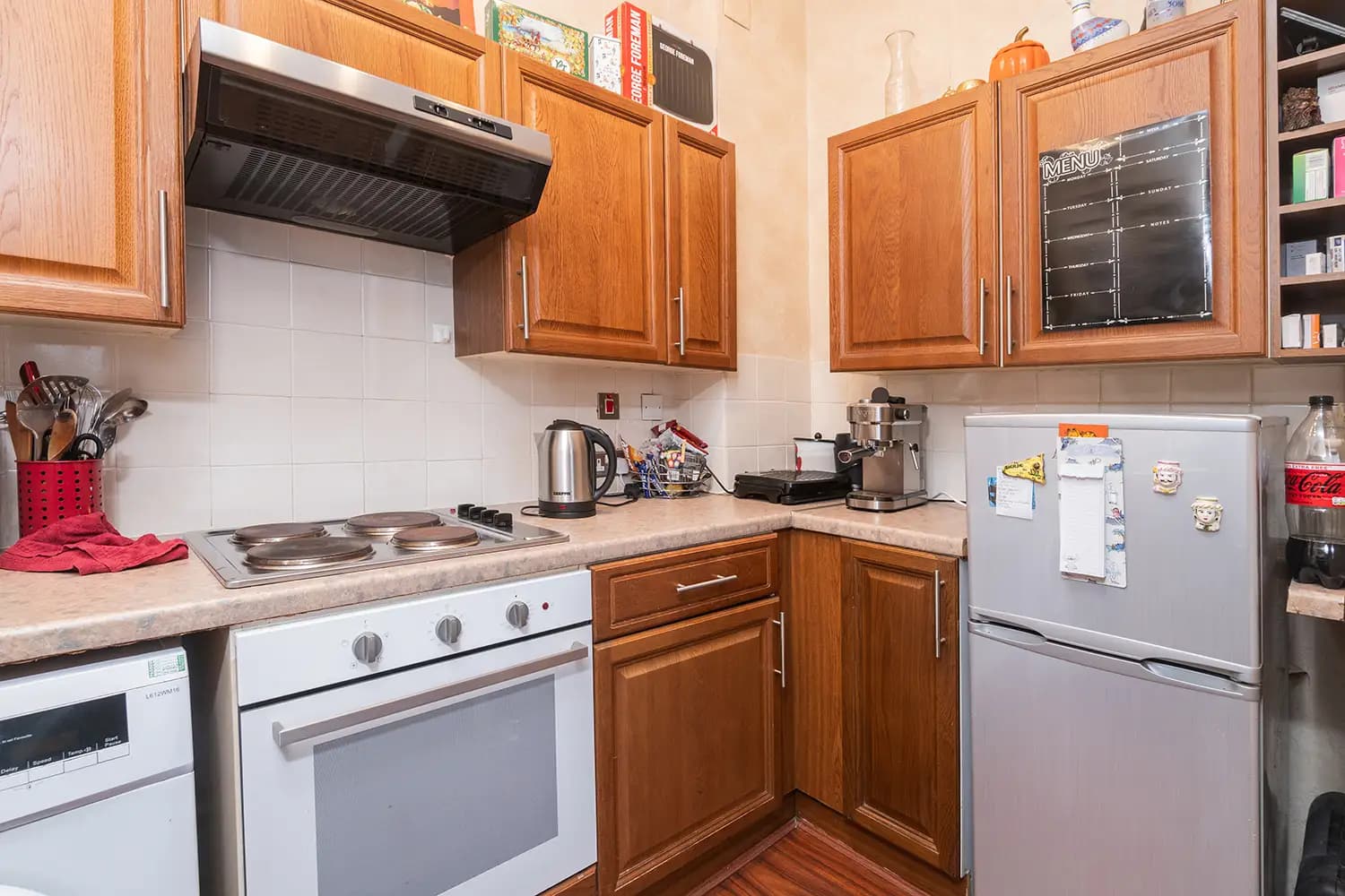 property photo 6 of 14