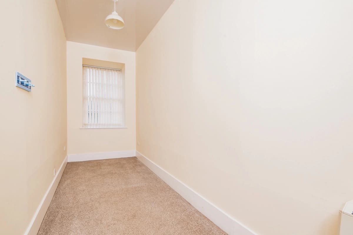 property photo 15 of 22