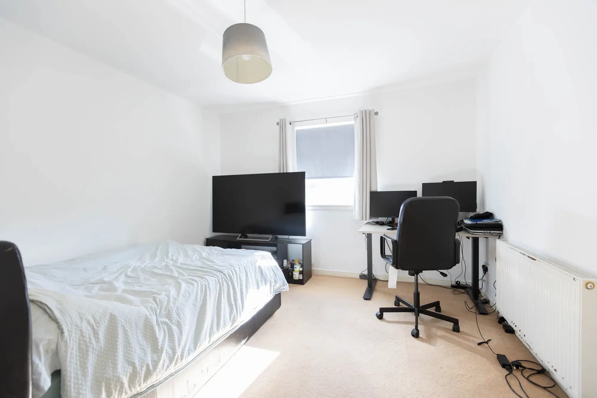 property photo 13 of 18