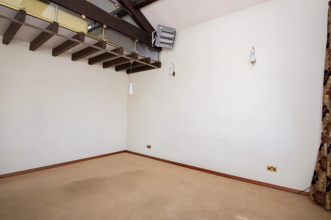 property photo 7 of 47