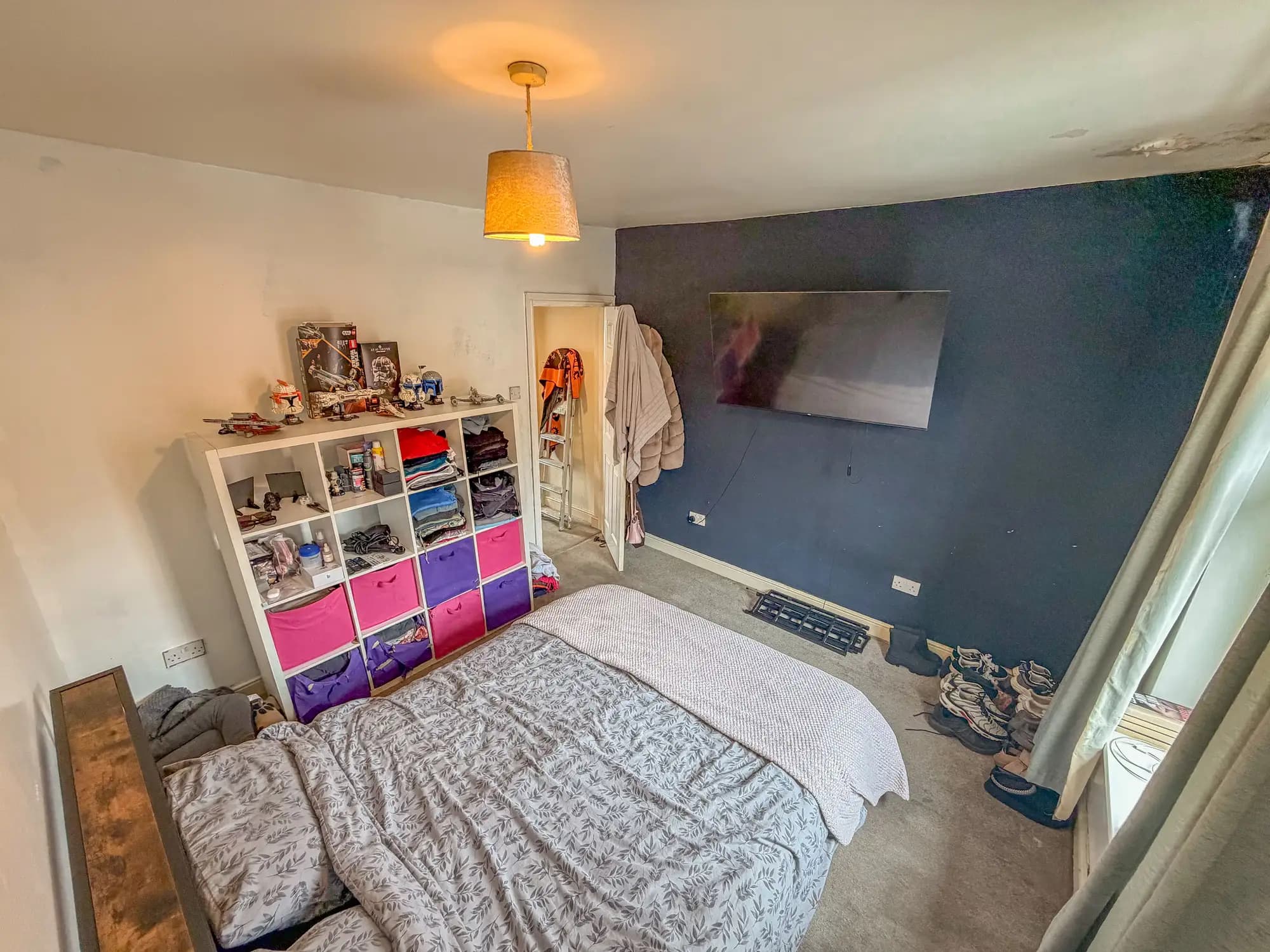 property photo 10 of 18