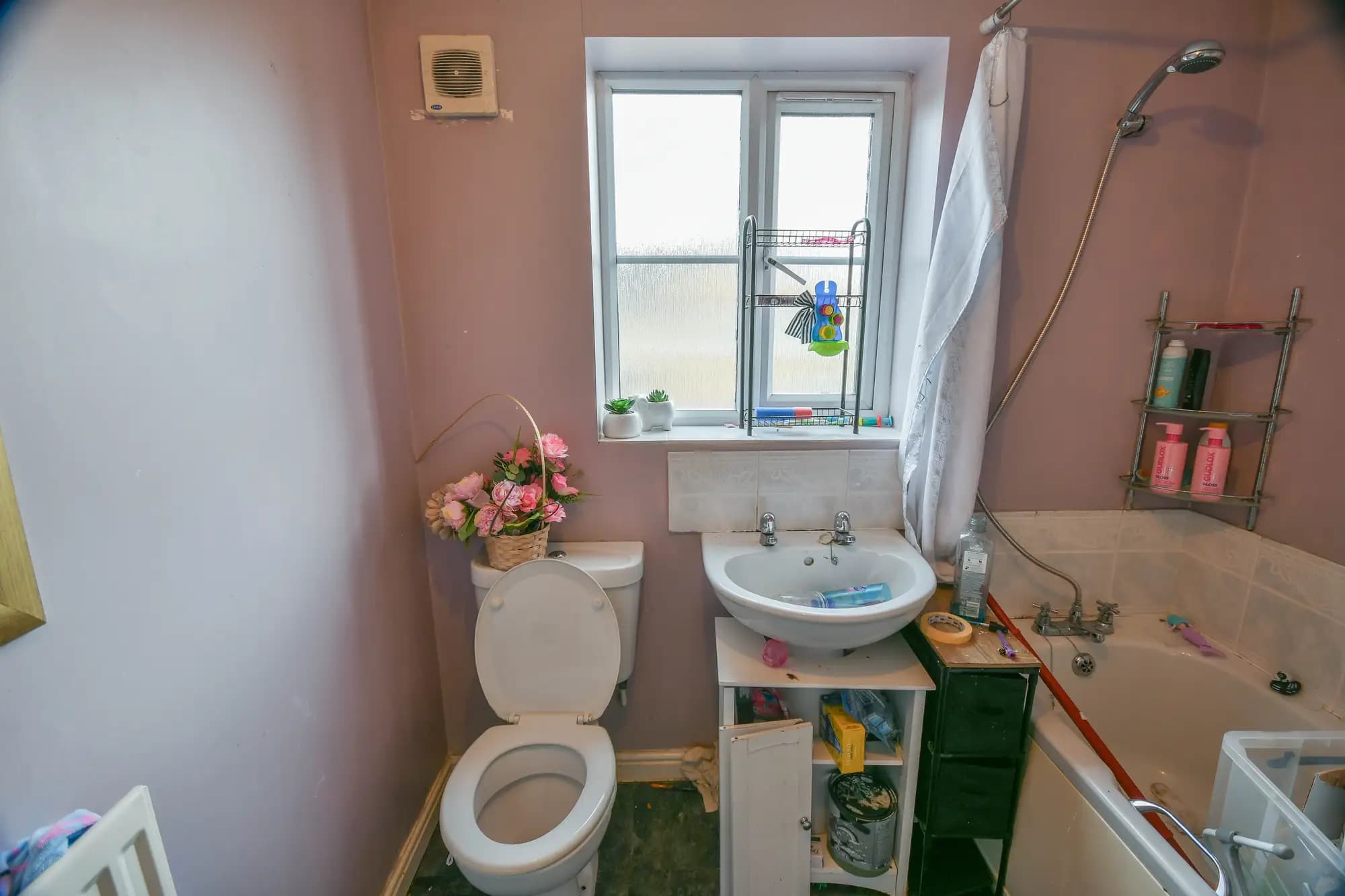 property photo 8 of 24