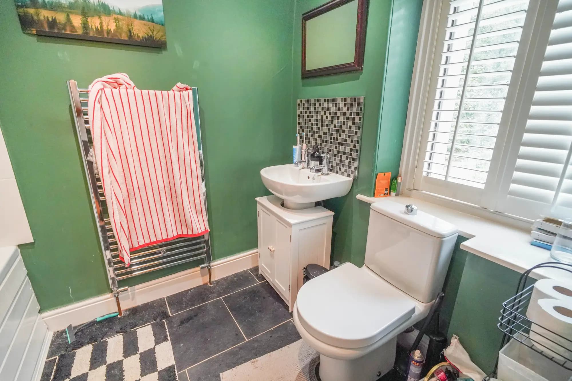 property photo 6 of 16