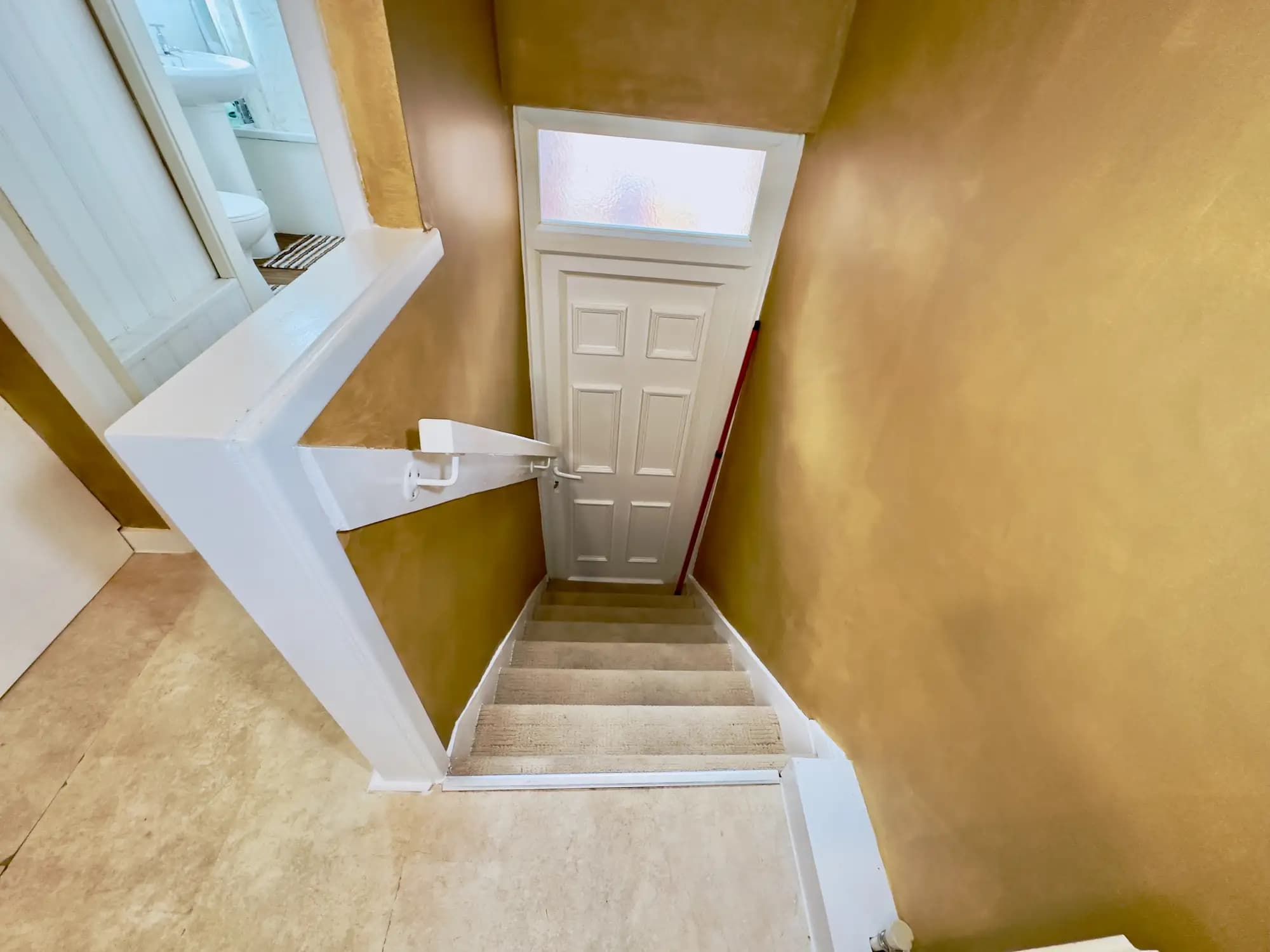 property photo 21 of 30