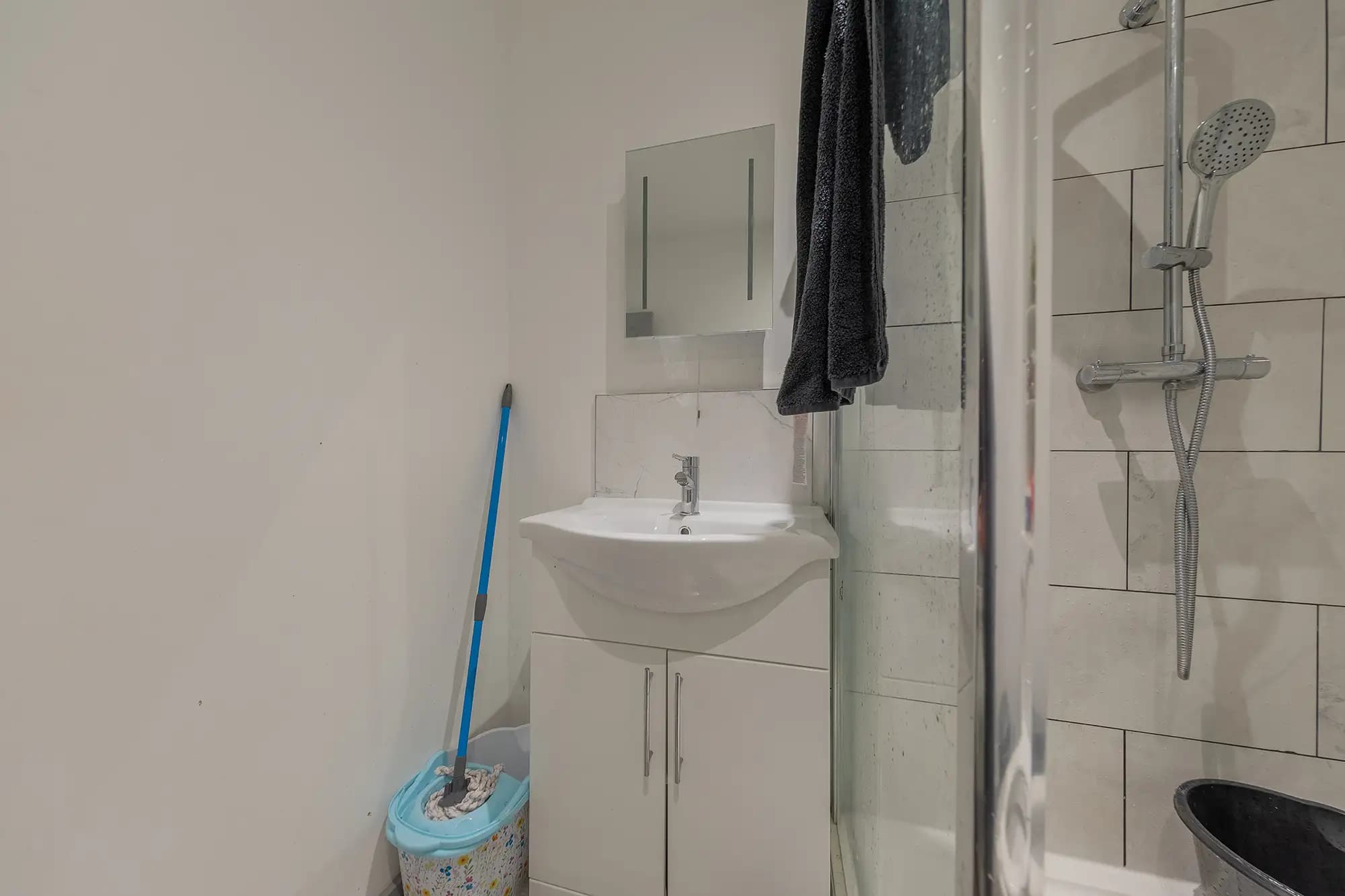 property photo 9 of 20