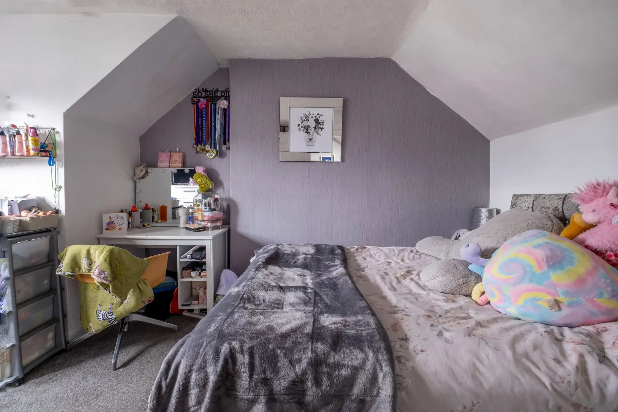 property photo 18 of 27