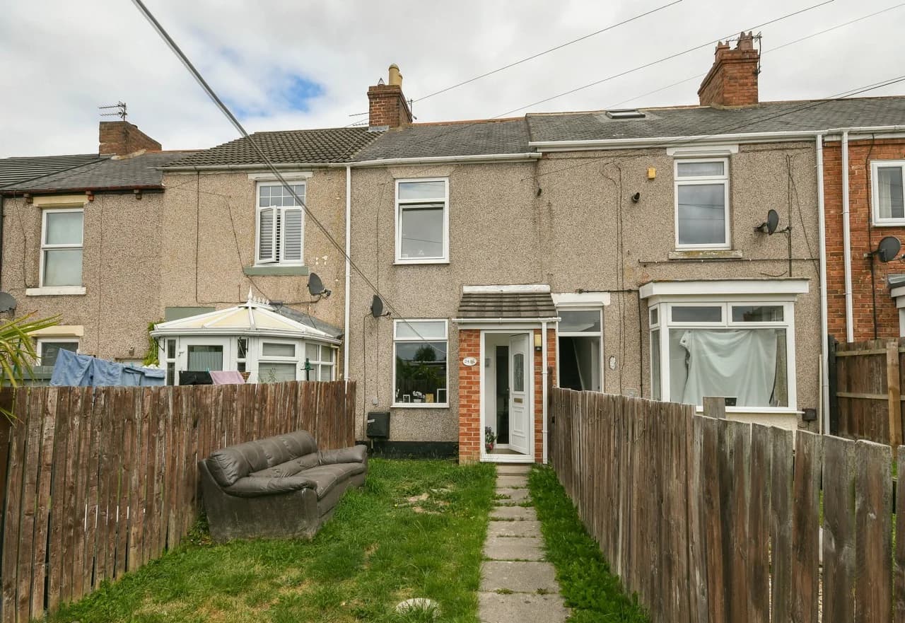 property photo 1 of 20