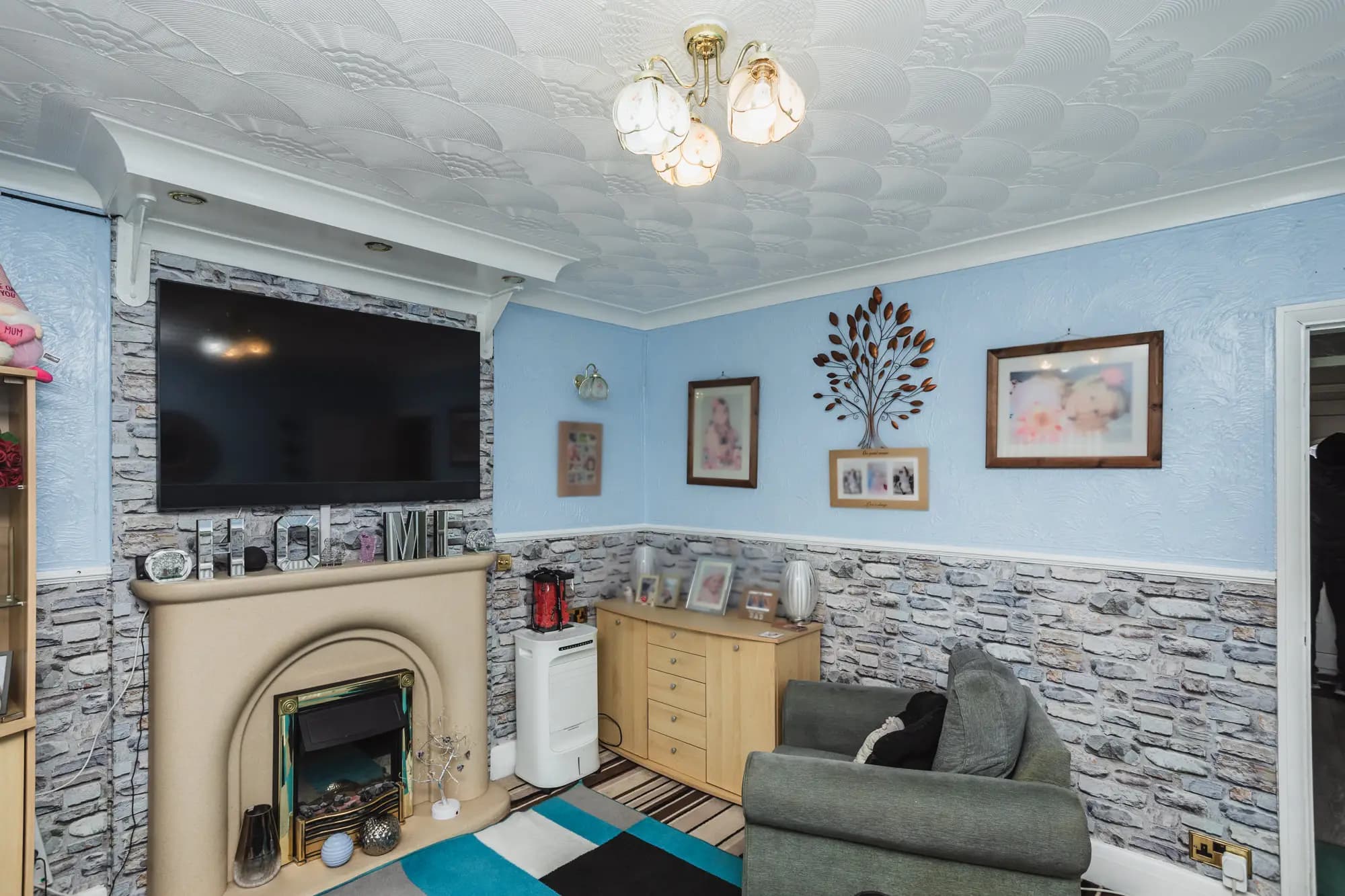 property photo 3 of 26