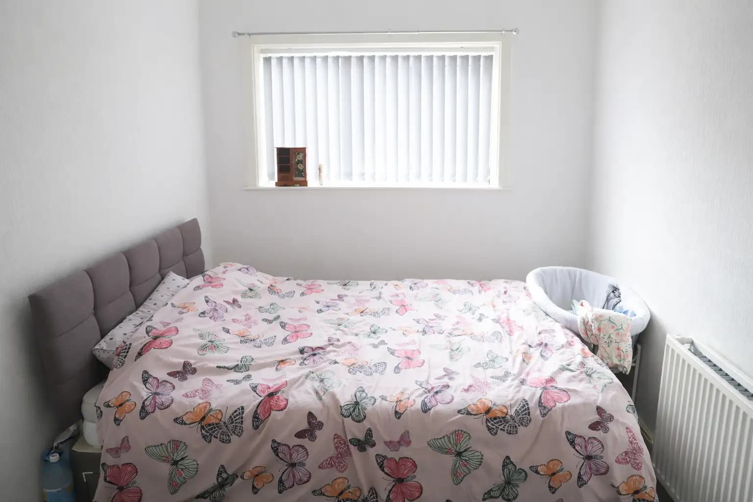 property photo 6 of 11
