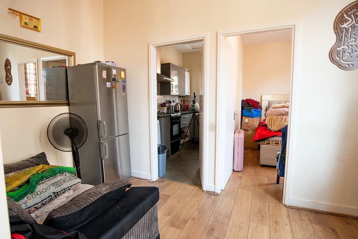 property photo 4 of 16