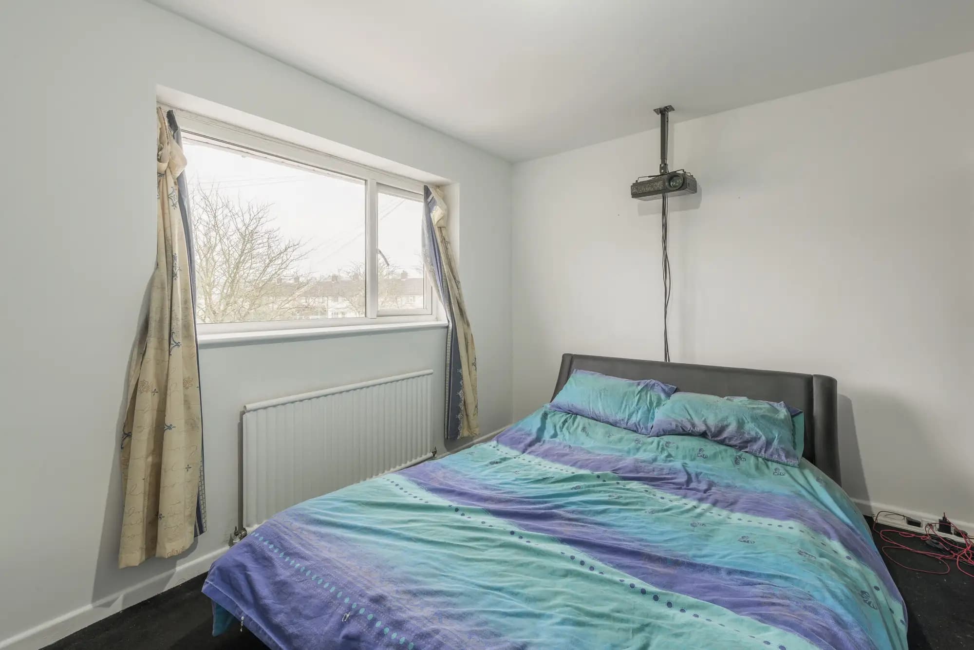 property photo 20 of 37