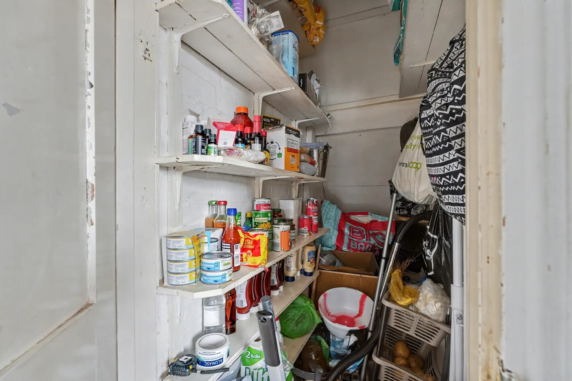 property photo 17 of 25