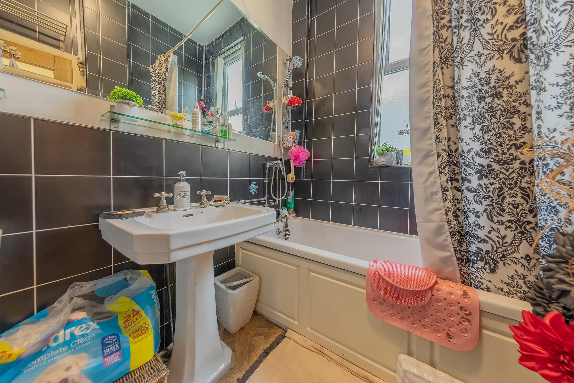 property photo 12 of 20