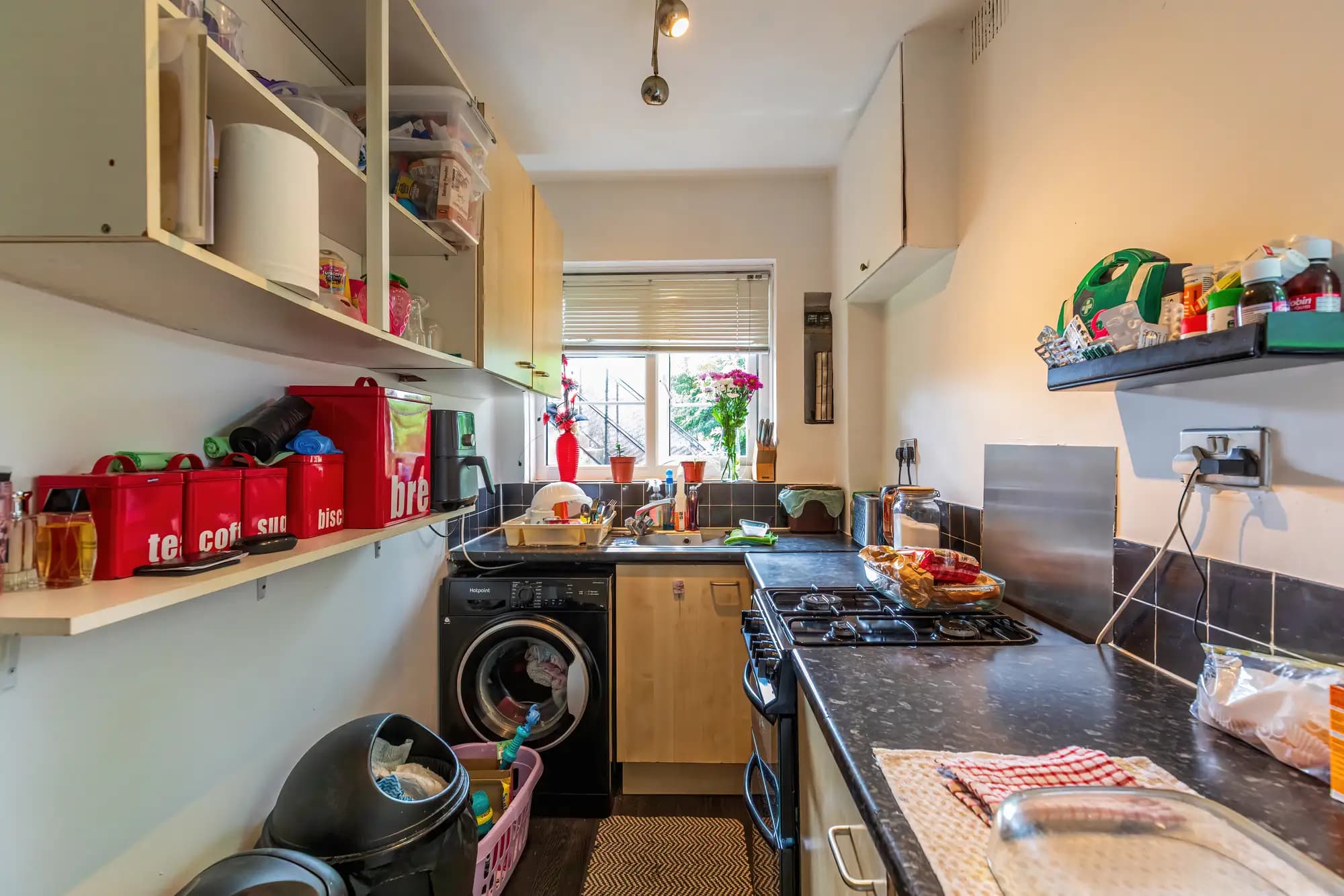 property photo 6 of 19