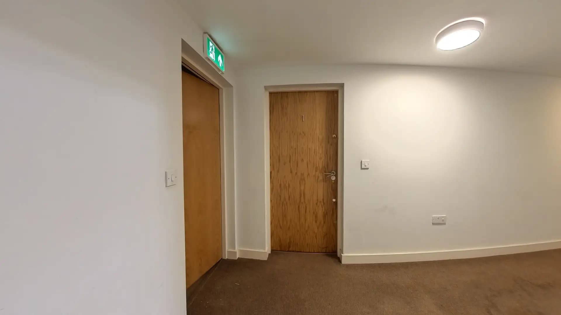 property photo 18 of 24